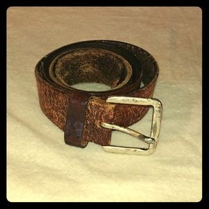 Great Leather Belt with Floral Stamping
